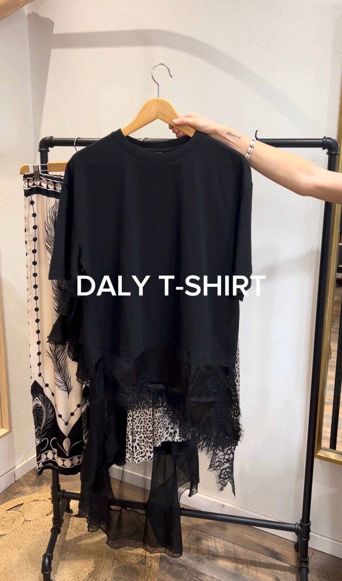 DALY T-SHIRT