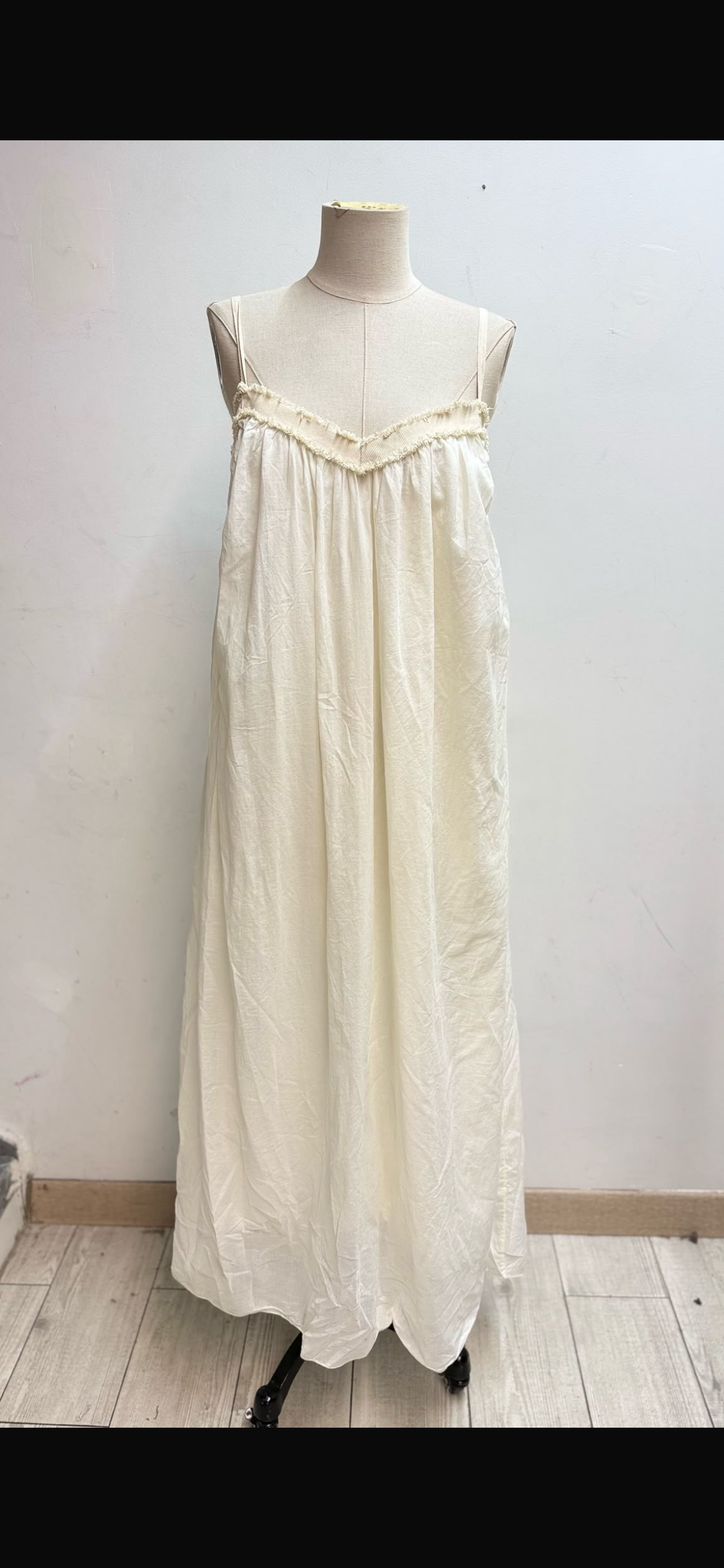 LOLA Robe