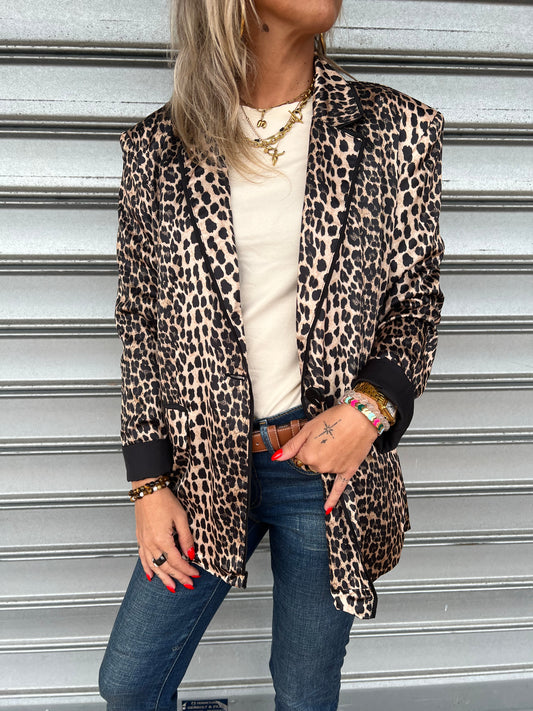LEO Veste