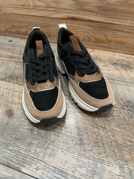 EVEN sneakers