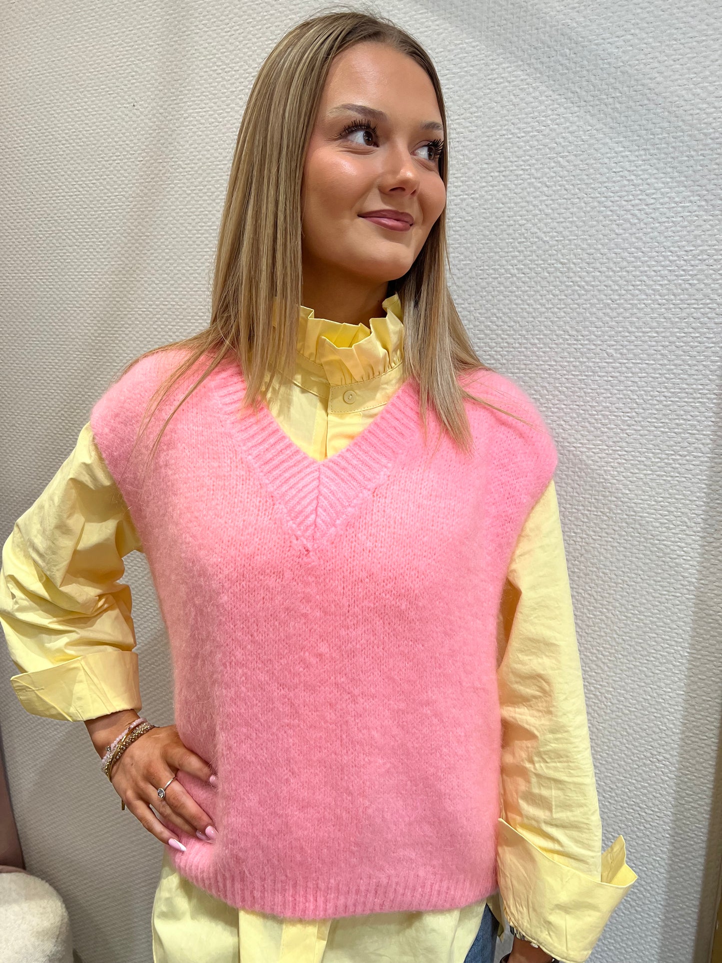 ISA pull sans manches