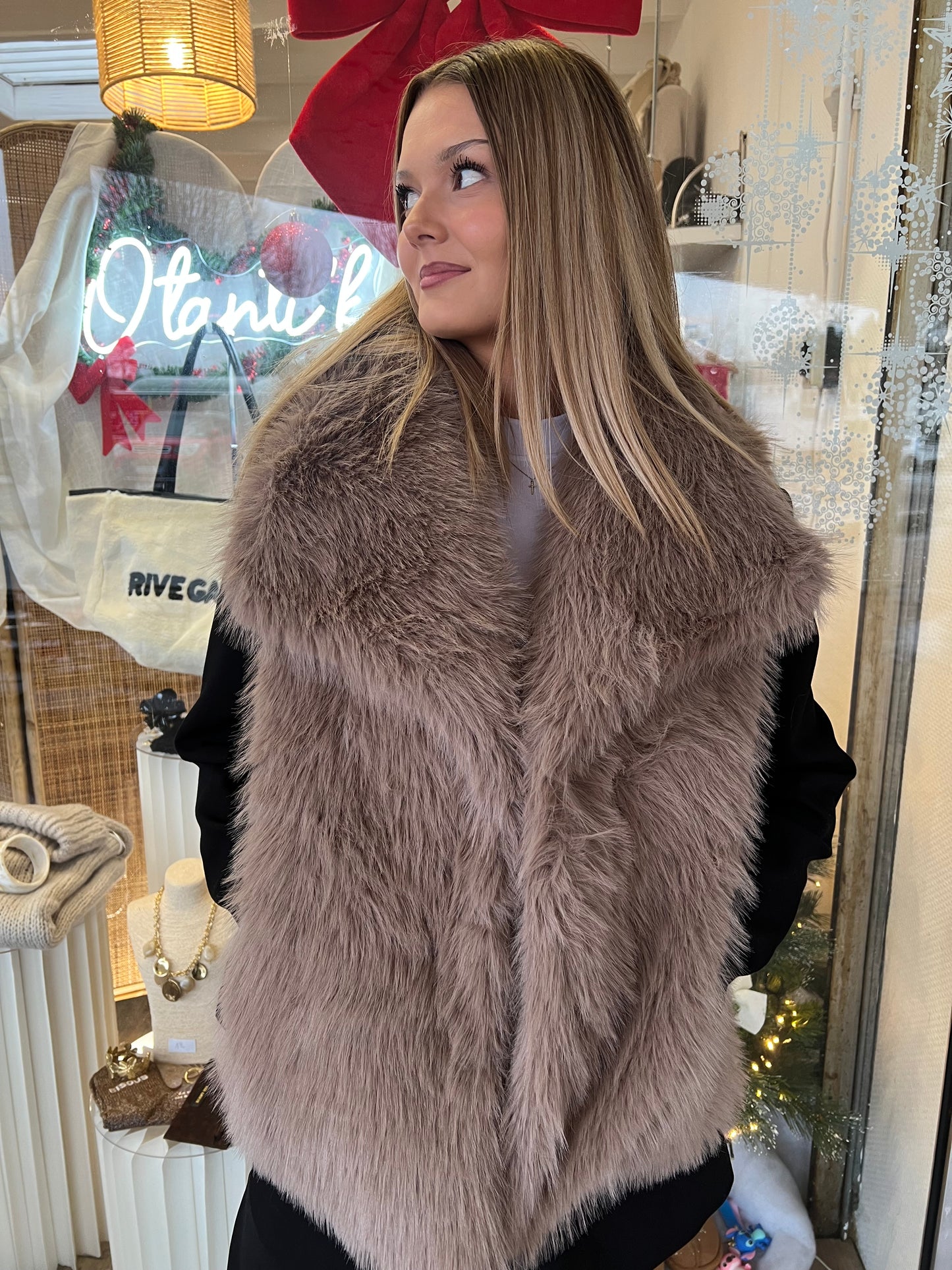 SARA veste sans manches