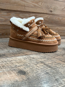 HOLY boots