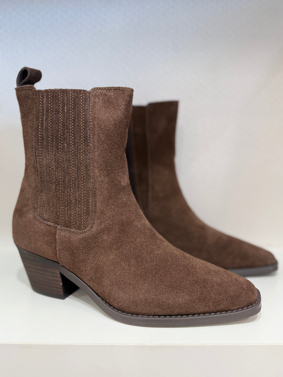 ABEL Boots en daim